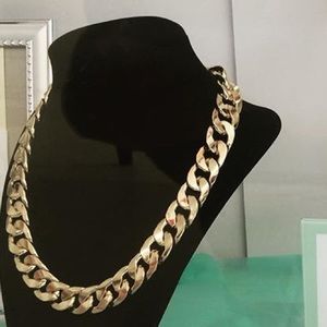 Linked-Up Chain *New